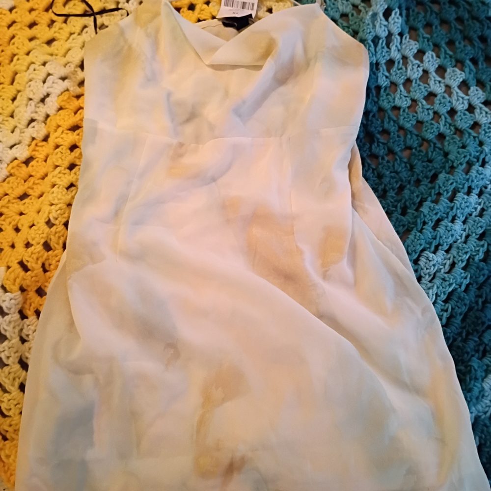 Forever 21 Cream XL MINI DRESS